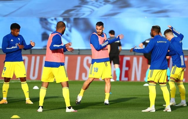 Soi kèo bóng đá 88FUN trận Cadiz CF vs Real Sociedad, 22:15 – 22/11/2020 Soi kèo bóng đá 88FUN trận Cadiz CF vs Real Sociedad, 22:15 – 22/11/2020