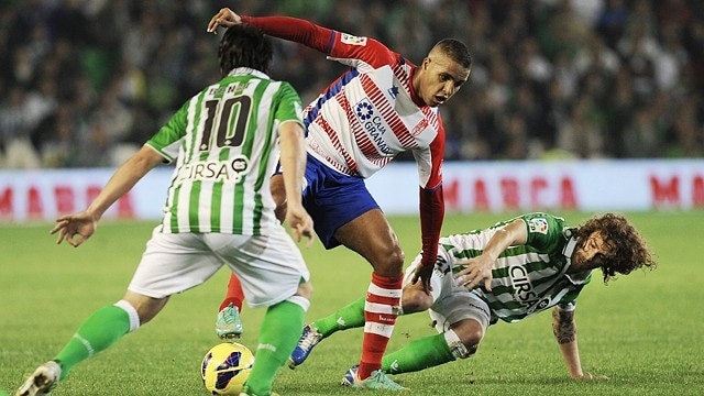 Soi kèo bóng đá 88FUN trận Granada CF vs Betis, 22:15 – 20/12/2020 Soi kèo bóng đá 88FUN trận Granada CF vs Betis, 22:15 – 20/12/2020