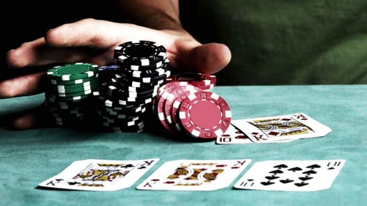 Phong cách quản lý tiền của người chơi Poker từng trải Phong cach quan ly tien cua nguoi choi Poker tung trai