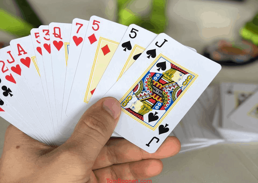 Sâm Lốc - Game bài phổ biến nhất nhì Việt Nam Sam Loc - Game bai pho bien nhat nhi Viet Nam