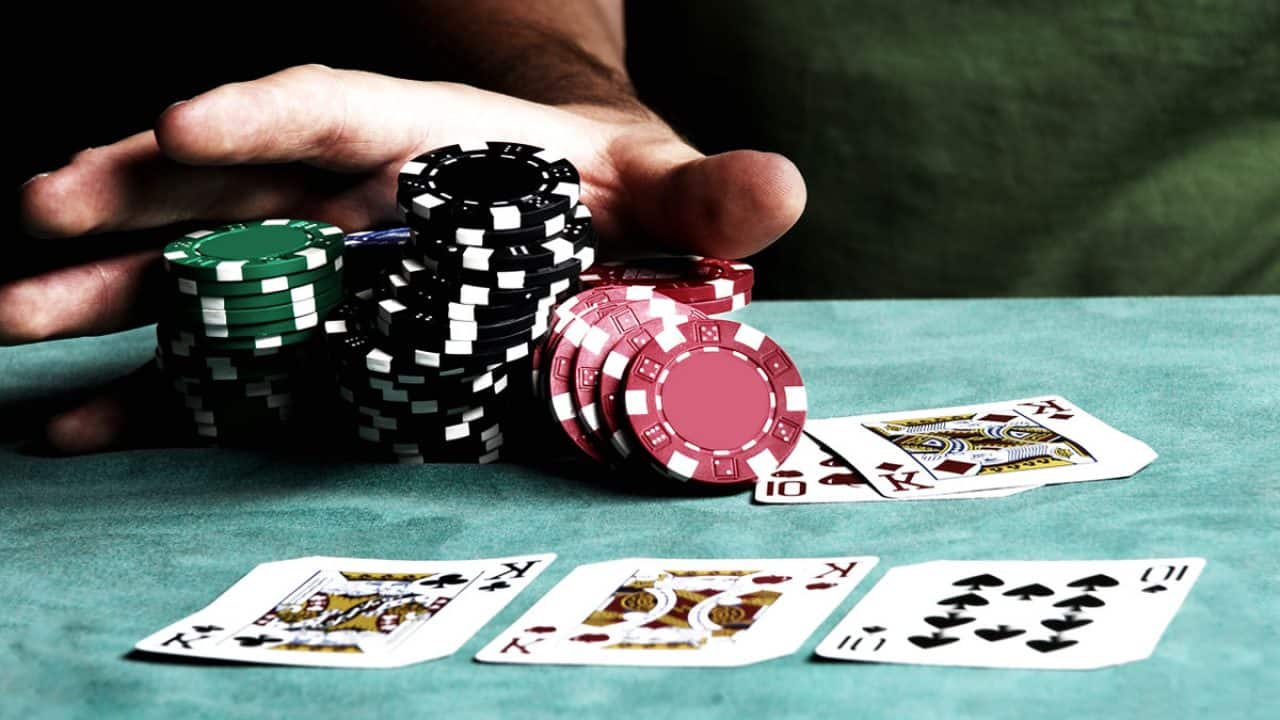 Làm thế nào để học được “chiến lược cơ bản” luôn được thảo luận trong Blackjack? Lam the nao de hoc duoc “chien luoc co ban” luon duoc thao luan trong Blackjack?