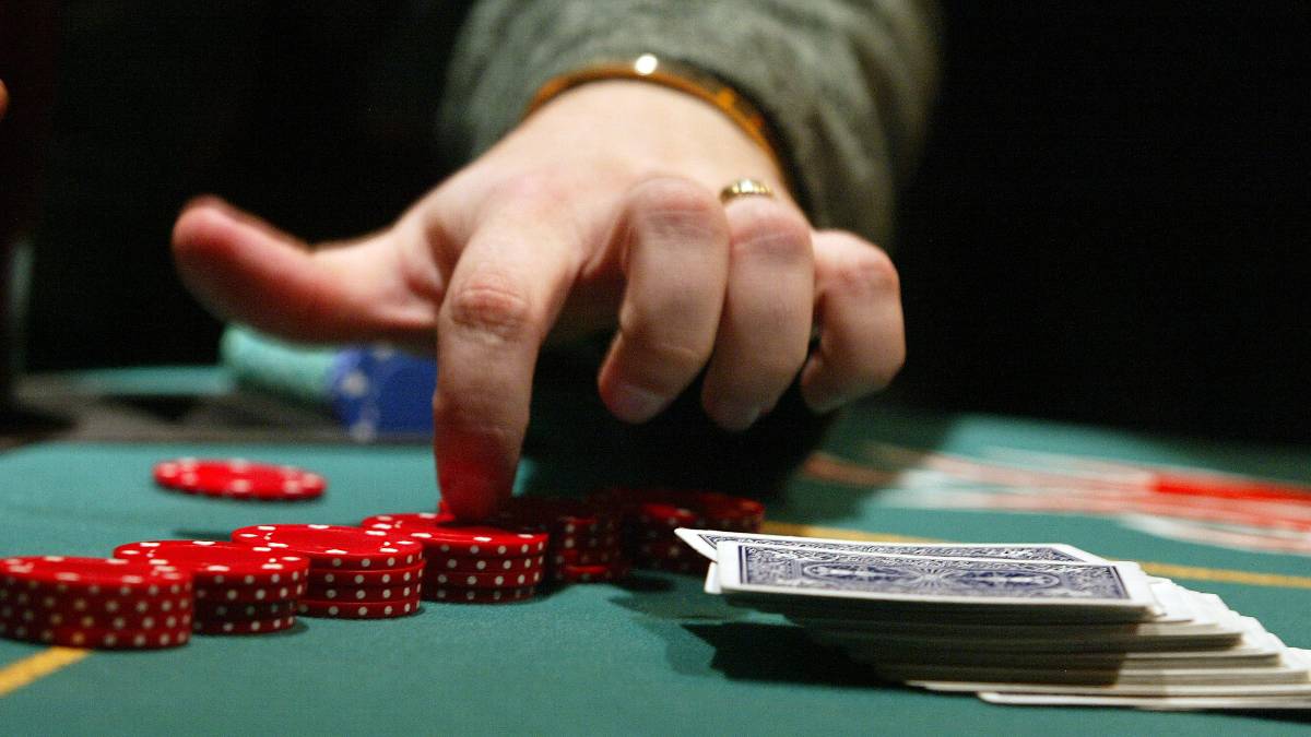 Game bài Poker đã có mặt trên thị trường game từ những nắm 2000 và nó phát triển ra sao? Game bai Poker da co mat tren thi truong game tu nhung nam 2000 va no phat trien ra sao?