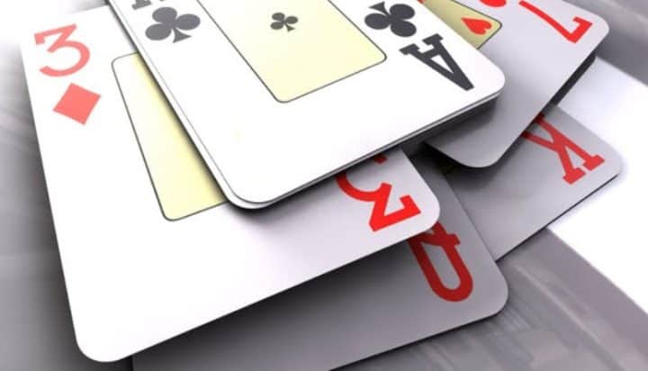 Giới thiệu đôi nét về game bài Phỏm đang làm mưa làm gió tại thị trường bài ở nước ta hiện nay Gioi thieu doi net ve game bai Phom dang lam mua lam gio tai thi truong bai o nuoc ta hien nay