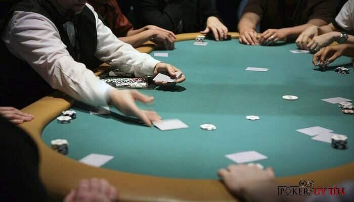 Tất tần tật từ A đến Z về Omaha Poker Tat tan tat tu A den Z ve Omaha Poker